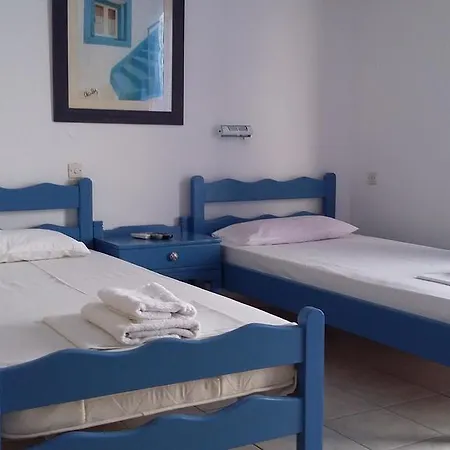 Ξενοδοχείο με διαμερίσματα Kavos Bay 3*